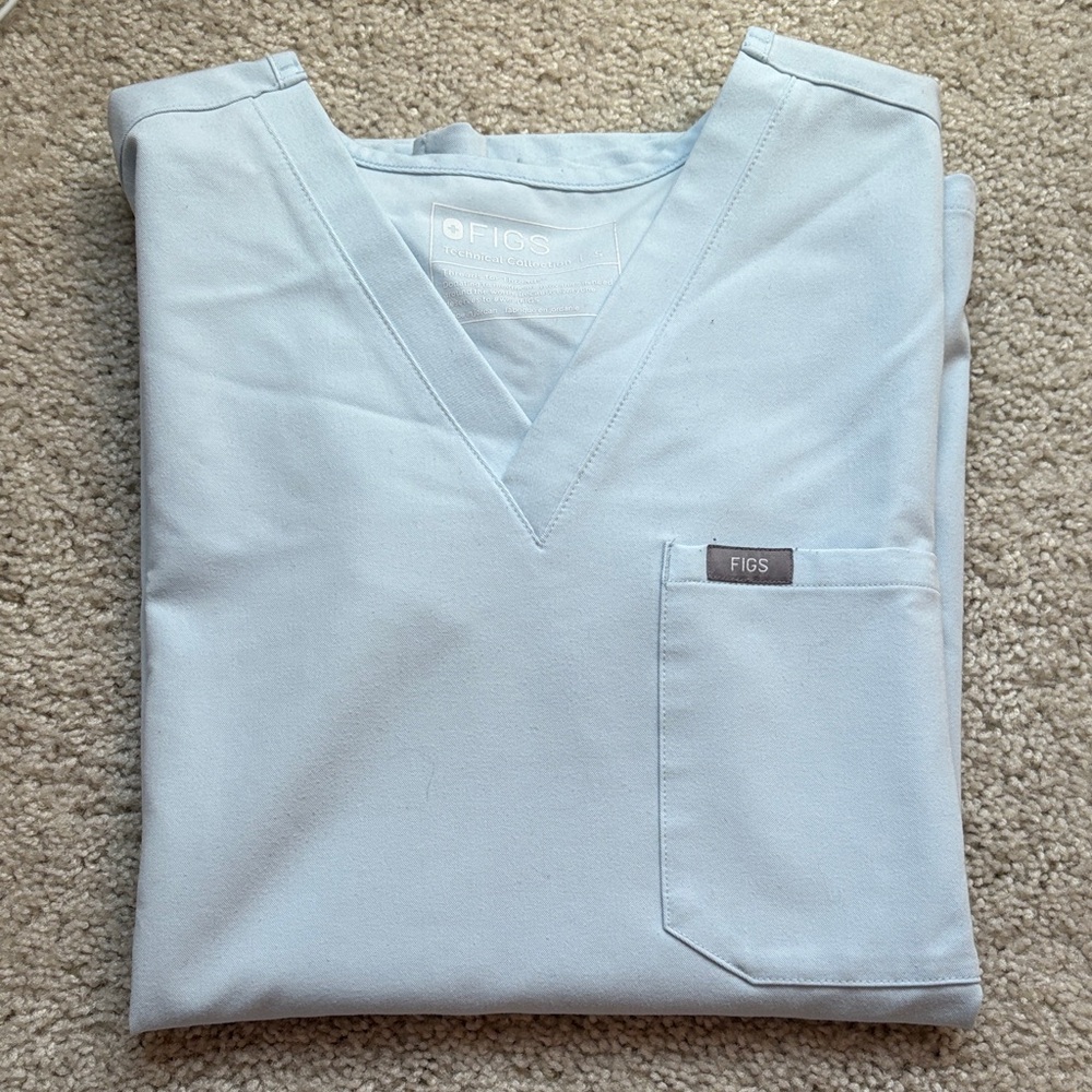 Figs Sky Blue Catarina one pocket scrub top